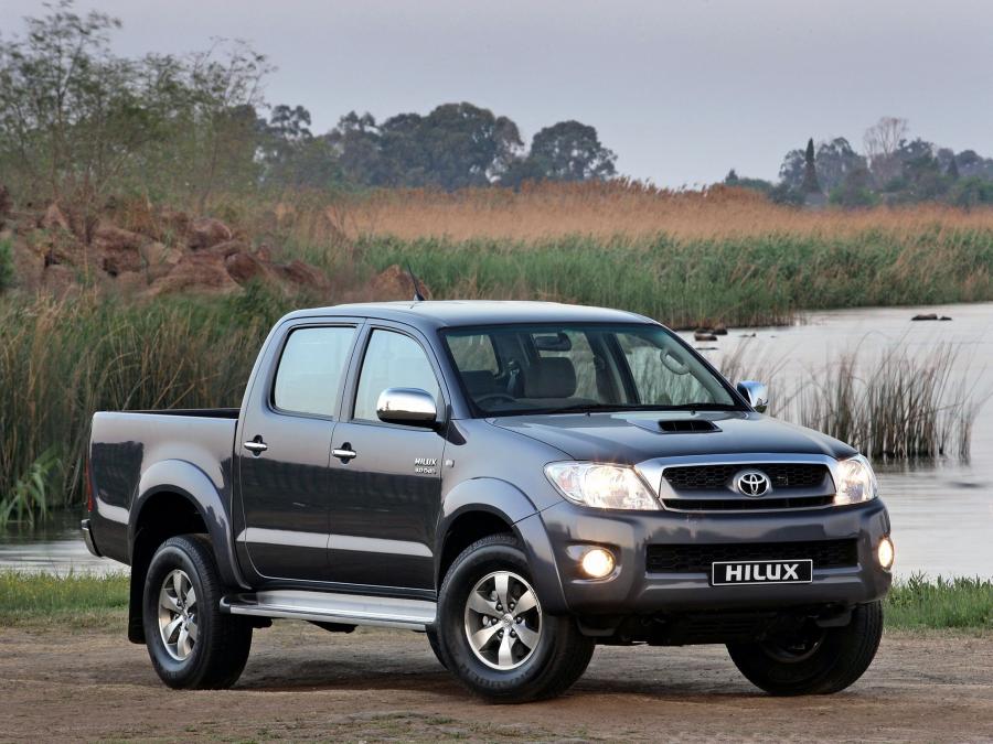  Toyota Hilux Double Cab 2008 года  (ZA) (фото 10 из 24)